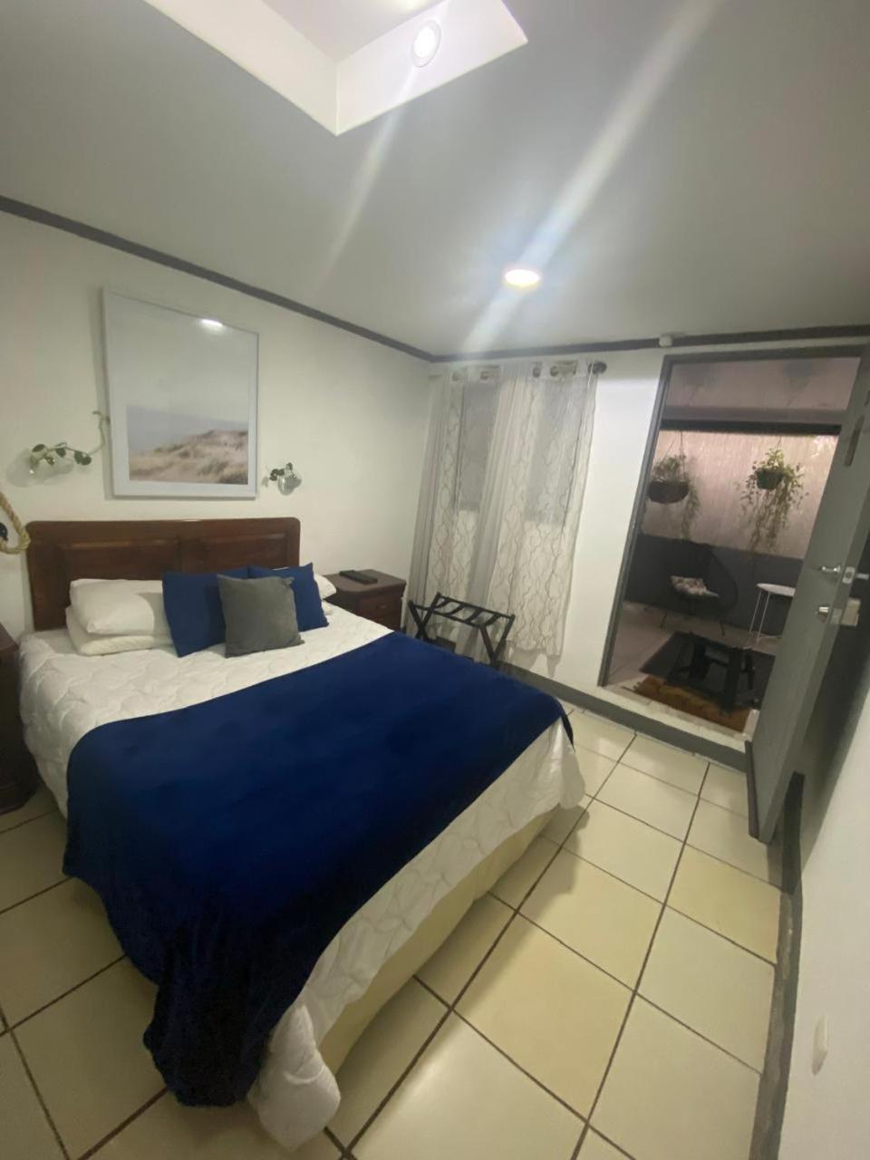 Berlor Airport Inn Rio Segundo Room photo